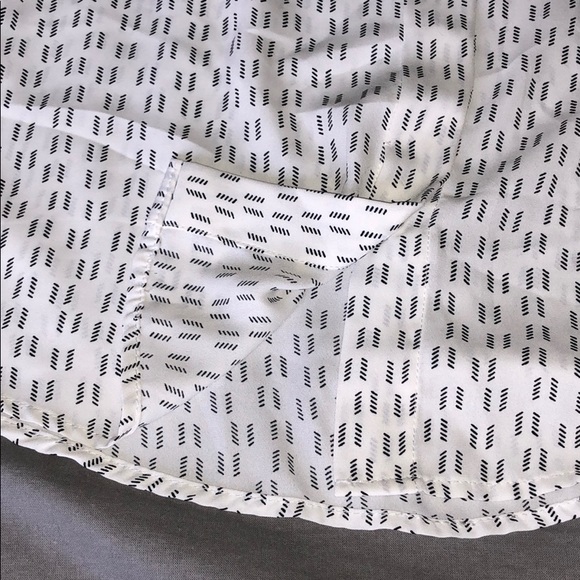 REITMANS SLEEVELESS LOOSE FIT TOP - Picture 2 of 6